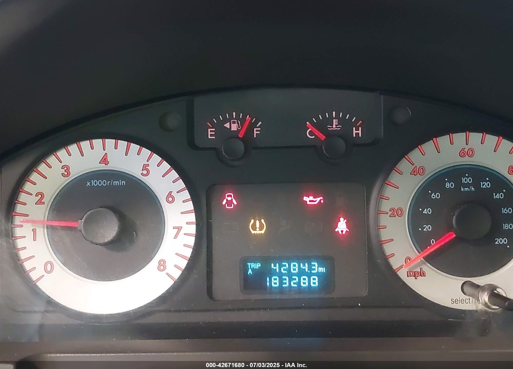 2008 MAZDA TRIBUTE VIN: 4F2CZ02Z18KM11213