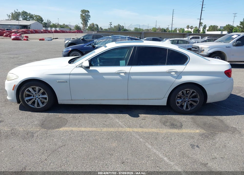 2015 BMW 528 VIN: WBA5A5C52FD516978