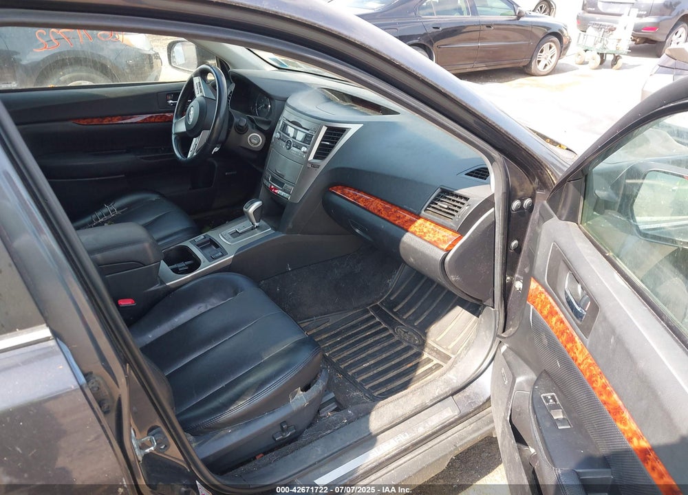 2011 SUBARU OUTBACK VIN: 4S4BRDKC6B2331570
