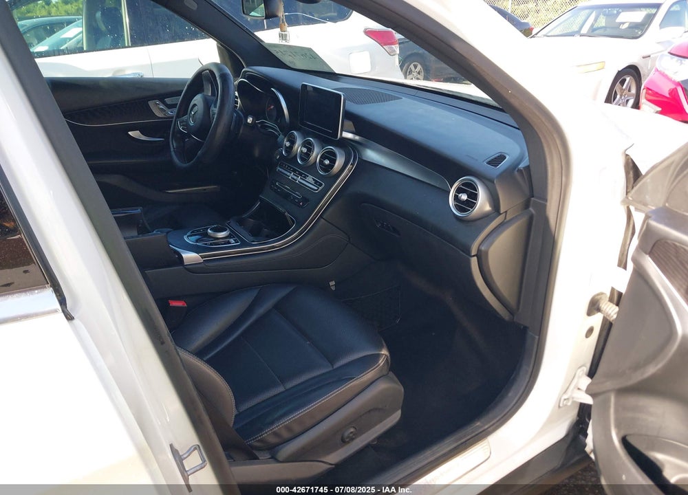 2018 MERCEDES-BENZ GLC CLASS VIN: WDC0G4JB0JV101329