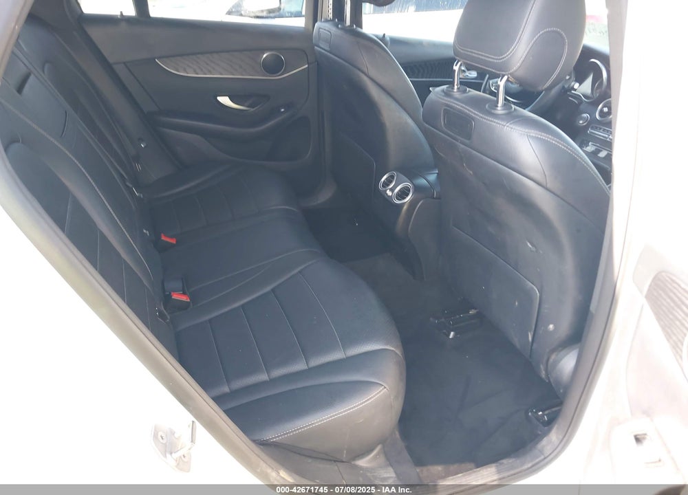 2018 MERCEDES-BENZ GLC CLASS VIN: WDC0G4JB0JV101329