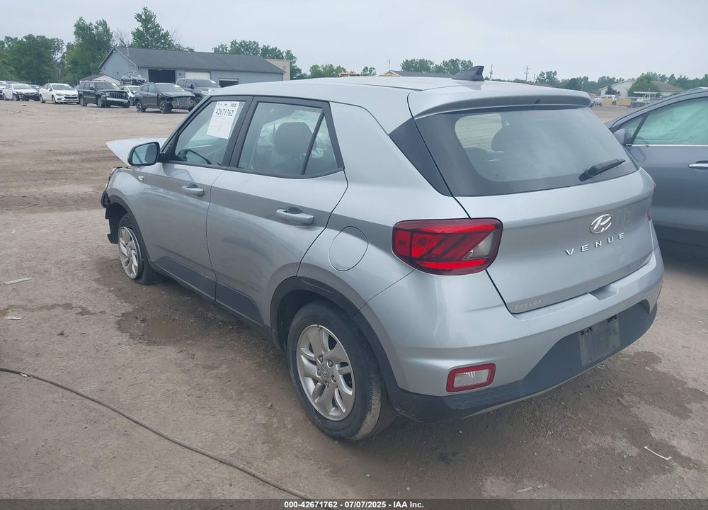 2022 HYUNDAI VENUE VIN: KMHRB8A34NU153887