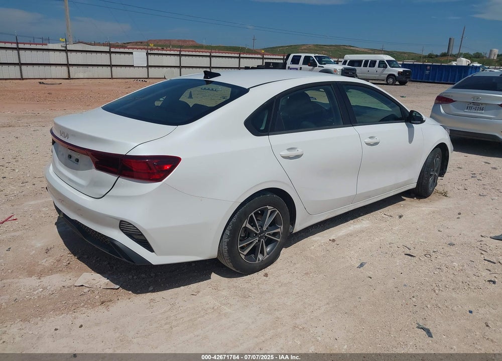 2024 KIA FORTE VIN: 3KPF24AD4RE733024