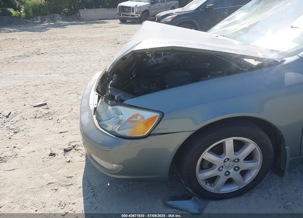 2002 TOYOTA AVALON XLS VIN: 4T1BF28B42U258053