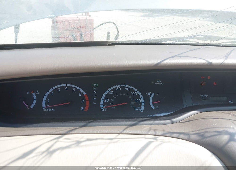 2002 TOYOTA AVALON XLS VIN: 4T1BF28B42U258053