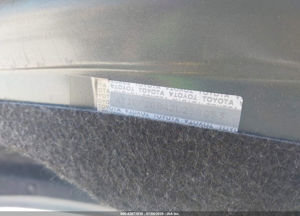 2002 TOYOTA AVALON XLS VIN: 4T1BF28B42U258053