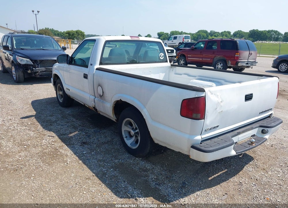 1999 CHEVROLET S-10 LS VIN: 1GCCS14X3XK240212