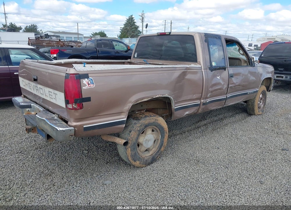 1997 CHEVROLET K1500 FLEETSIDE VIN: 2GCEK19R8V1115769