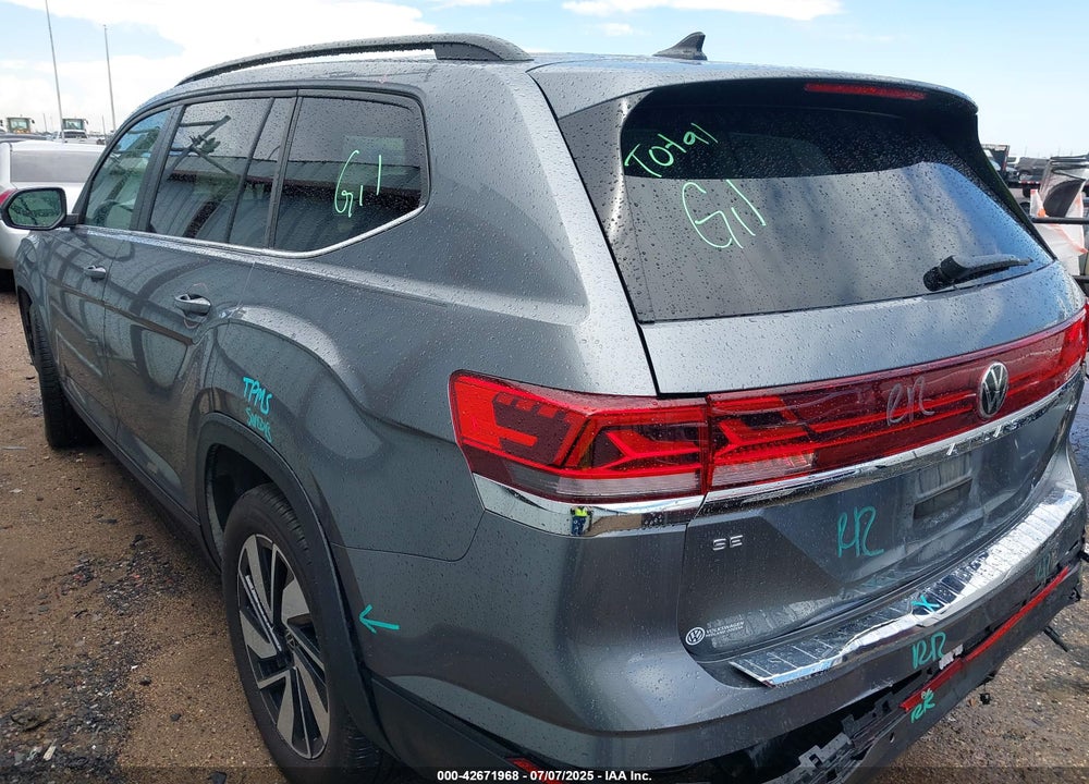 2024 VOLKSWAGEN ATLAS VIN: 1V2HR2CA2RC601106