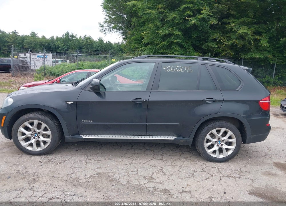2011 BMW X5 VIN: 5UXZV4C57BL740975