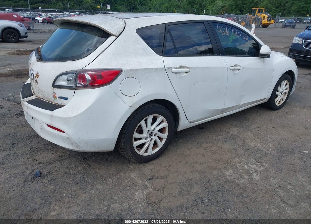 2013 MAZDA MAZDA3 VIN: JM1BL1L7XD1712305