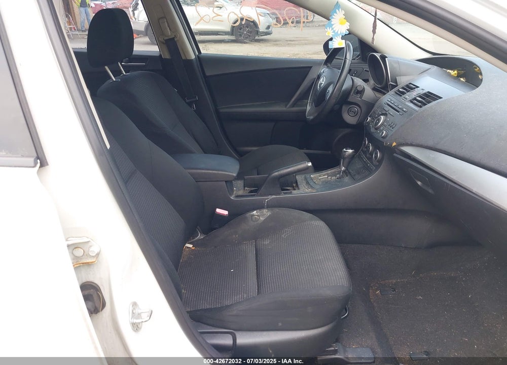 2013 MAZDA MAZDA3 VIN: JM1BL1L7XD1712305