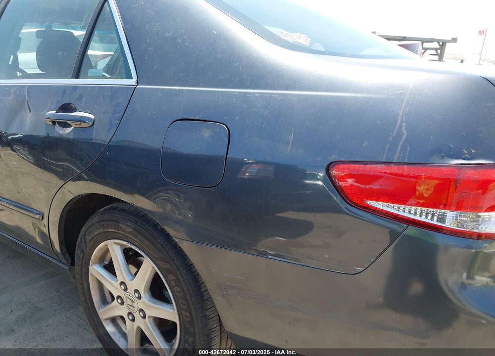 2004 HONDA ACCORD 3.0 EX VIN: 1HGCM66574A058468