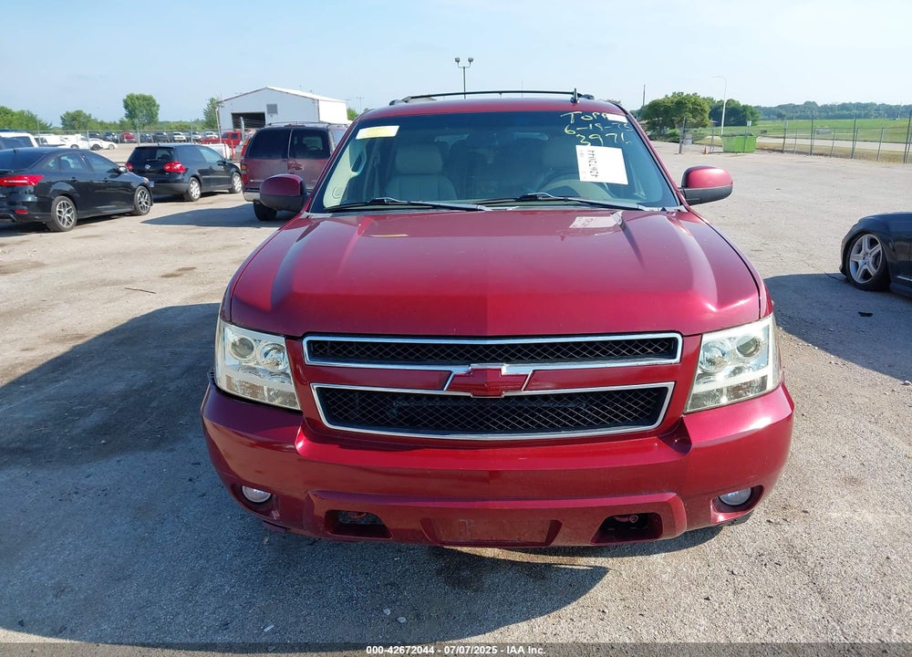 2010 CHEVROLET TAHOE VIN: 1GNUKBE05AR263976