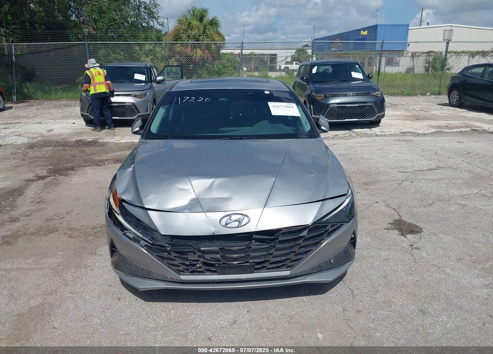 2023 HYUNDAI ELANTRA VIN: 5NPLP4AG4PH117220