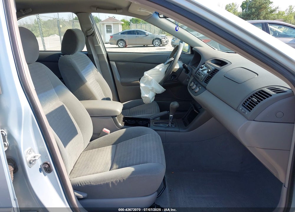 2006 TOYOTA CAMRY VIN: 4T1BE32K26U652318