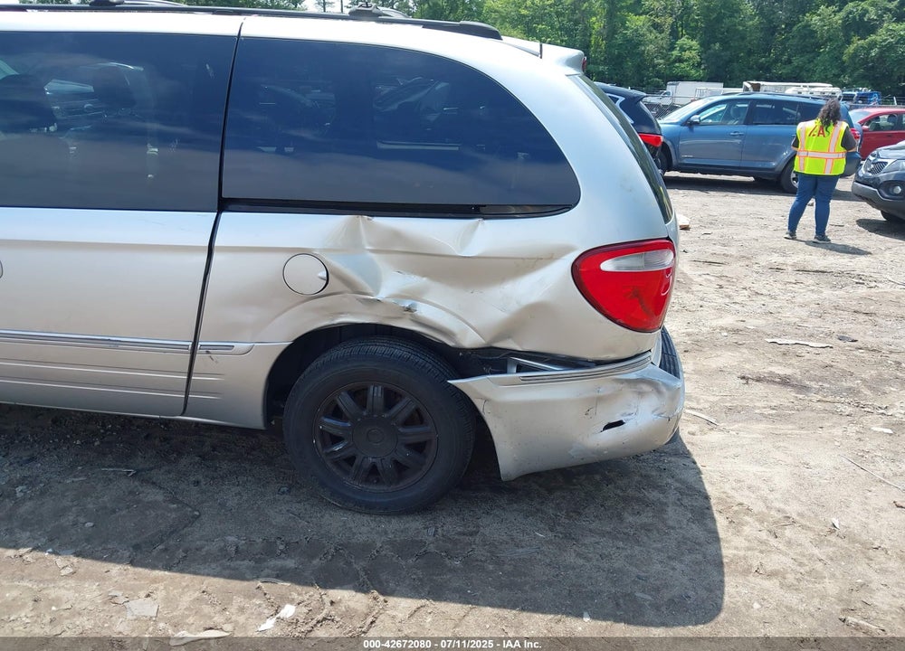 2005 CHRYSLER TOWN & COUNTRY TOURING VIN: 2C4GP54L65R347521