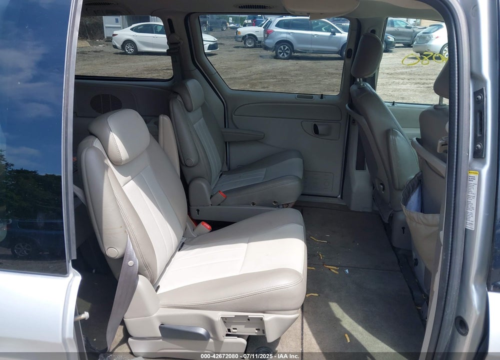 2005 CHRYSLER TOWN & COUNTRY TOURING VIN: 2C4GP54L65R347521