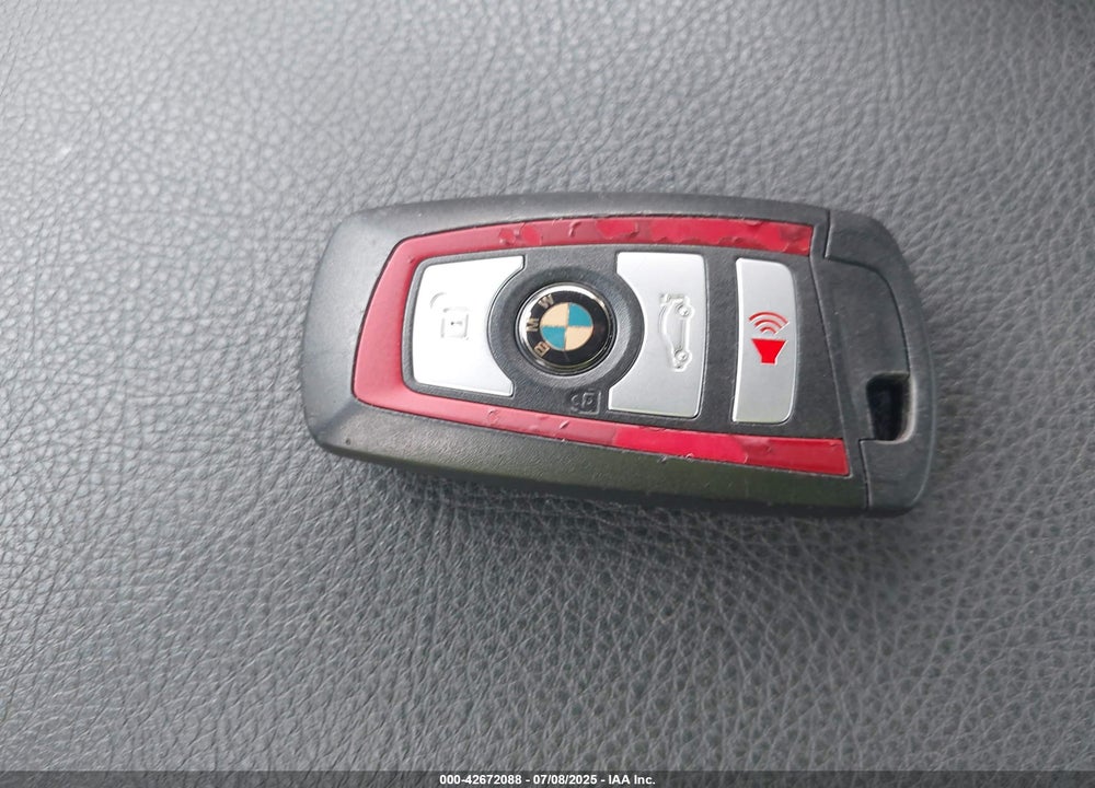 2016 BMW 328I VIN: WBA8E9G5XGNT82963