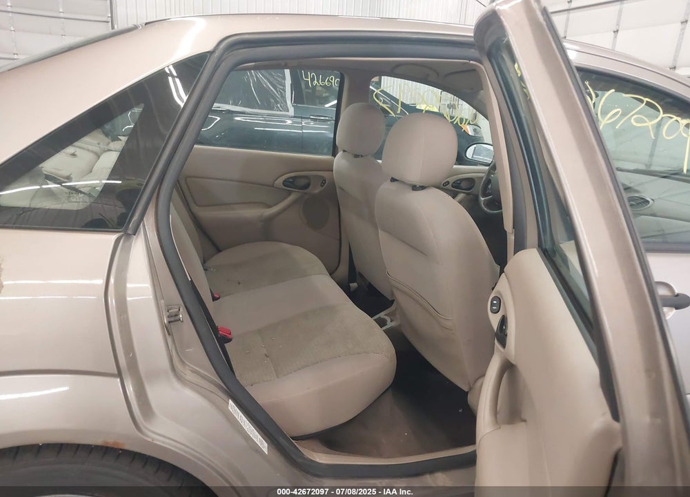 2004 FORD FOCUS SE VIN: 1FAFP34Z24W146831
