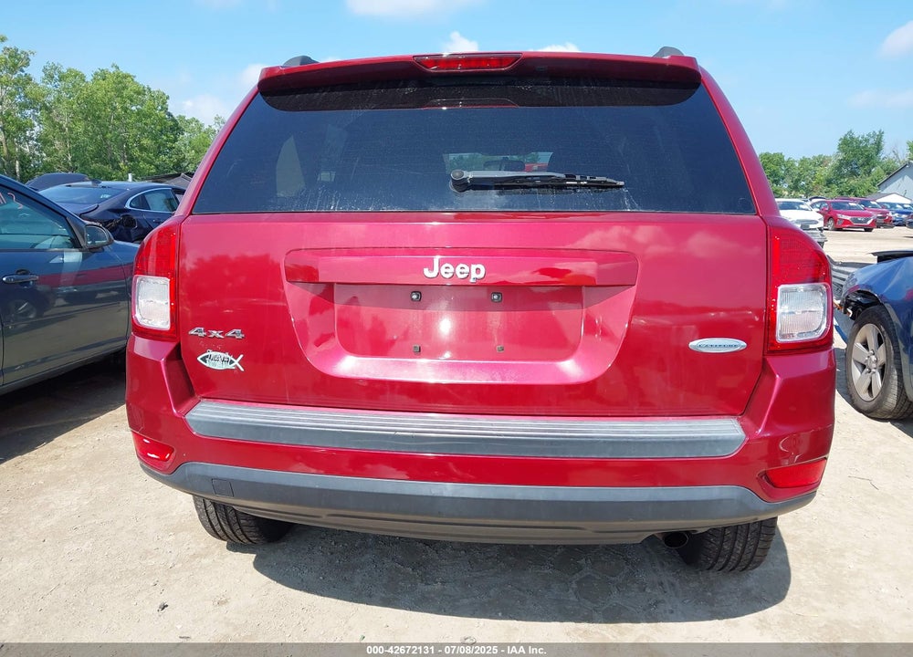 2011 JEEP COMPASS VIN: 1J4NF1FB7BD135629
