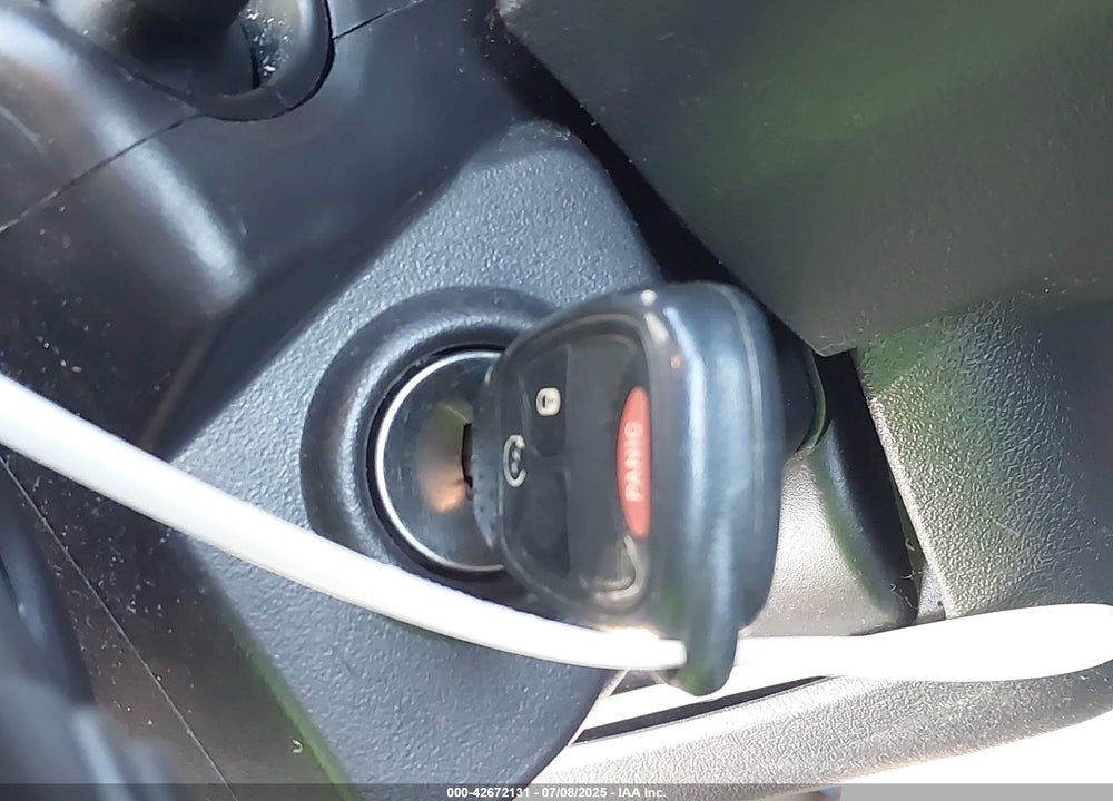 2011 JEEP COMPASS VIN: 1J4NF1FB7BD135629