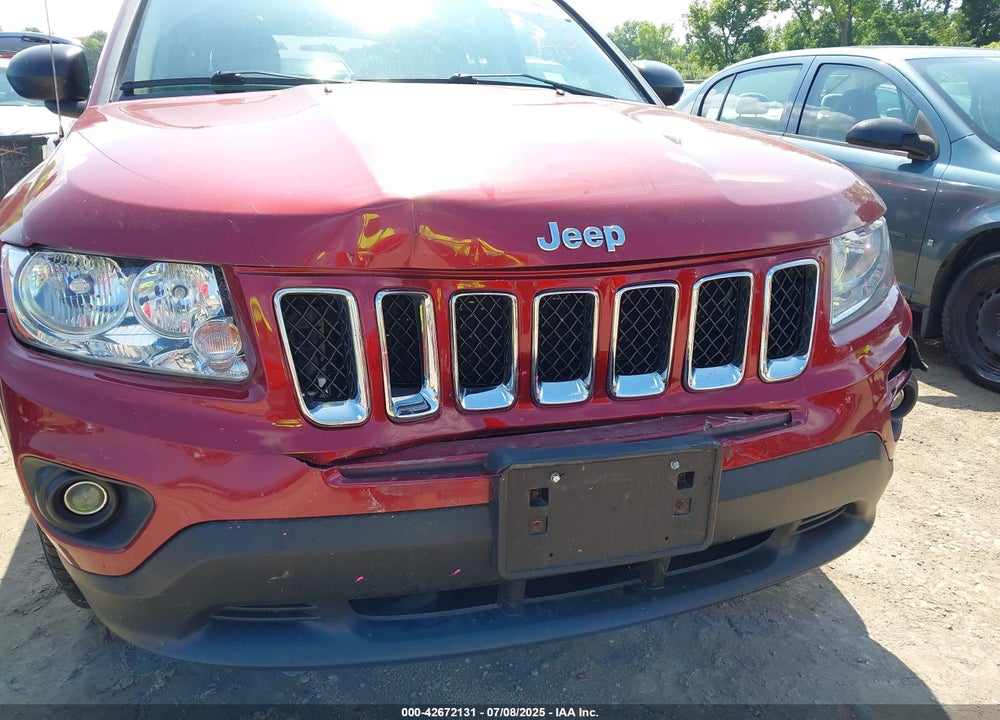 2011 JEEP COMPASS VIN: 1J4NF1FB7BD135629