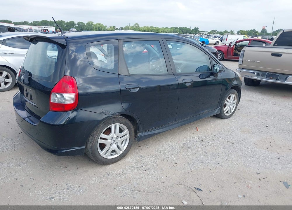 2007 HONDA FIT SPORT VIN: JHMGD38607S062542