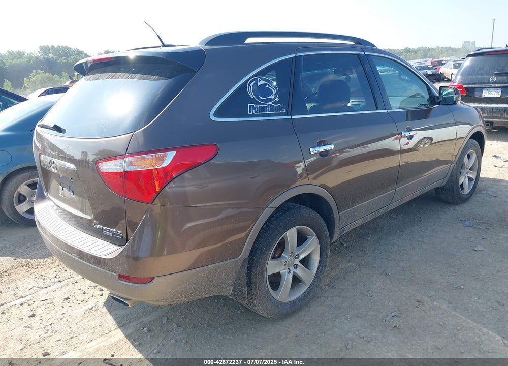 2011 HYUNDAI VERACRUZ VIN: KM8NUDCC4BU157903