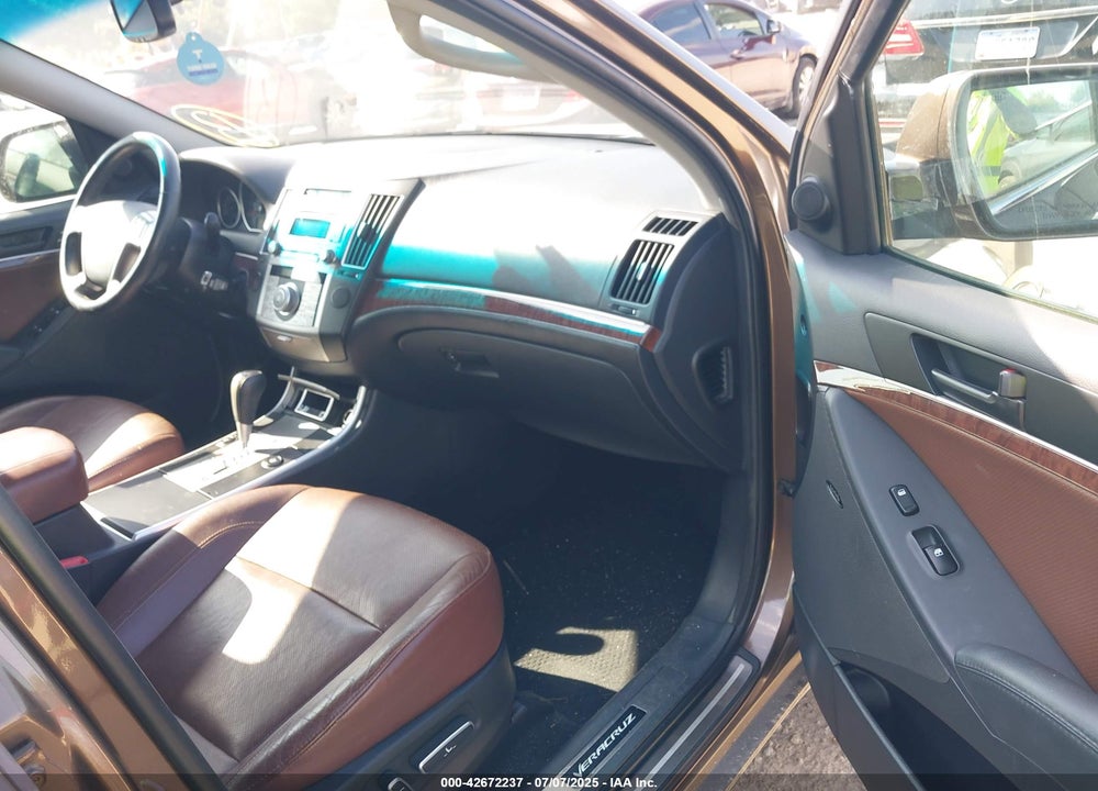 2011 HYUNDAI VERACRUZ VIN: KM8NUDCC4BU157903