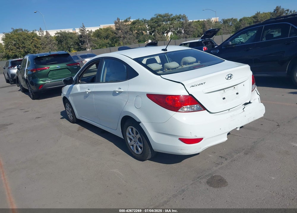 2013 HYUNDAI ACCENT VIN: KMHCT4AE8DU370015