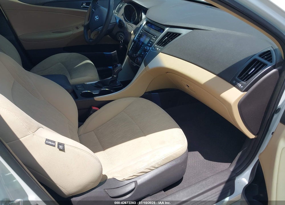 2013 HYUNDAI SONATA VIN: 5NPEB4AC9DH587128