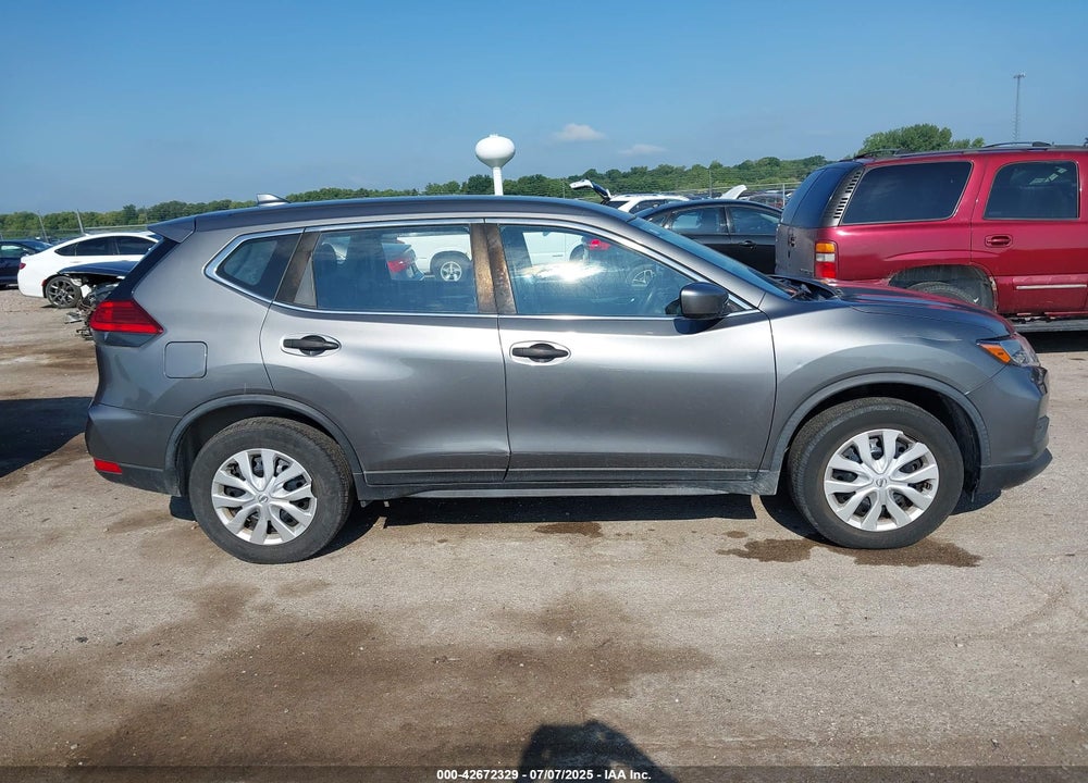 2017 NISSAN ROGUE VIN: JN8AT2MV6HW003592