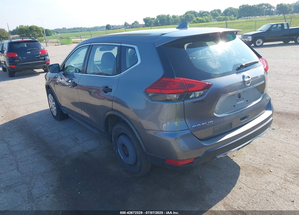 2017 NISSAN ROGUE VIN: JN8AT2MV6HW003592