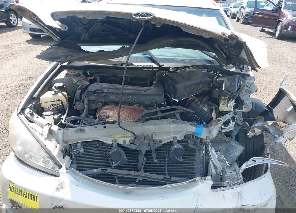 2003 TOYOTA CAMRY LE VIN: 4T1BE32K13U748646