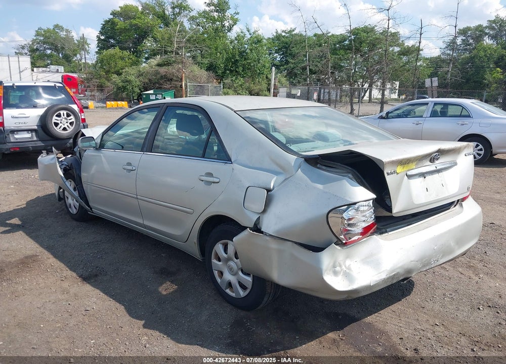 2003 TOYOTA CAMRY LE VIN: 4T1BE32K13U748646