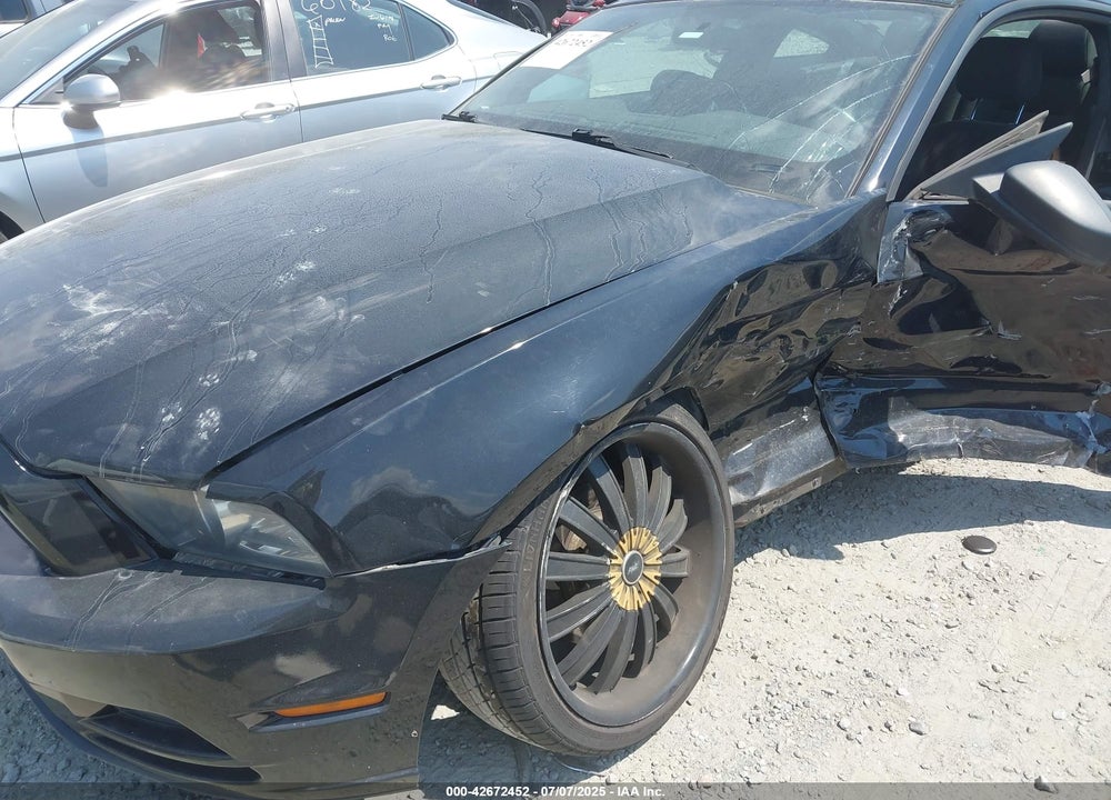 2014 FORD MUSTANG VIN: 1ZVBP8AM9E5264717