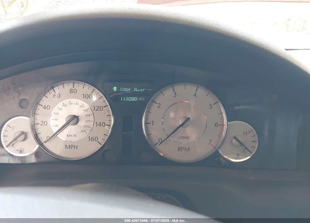 2008 CHRYSLER 300C VIN: 2C3KA63H98H311142