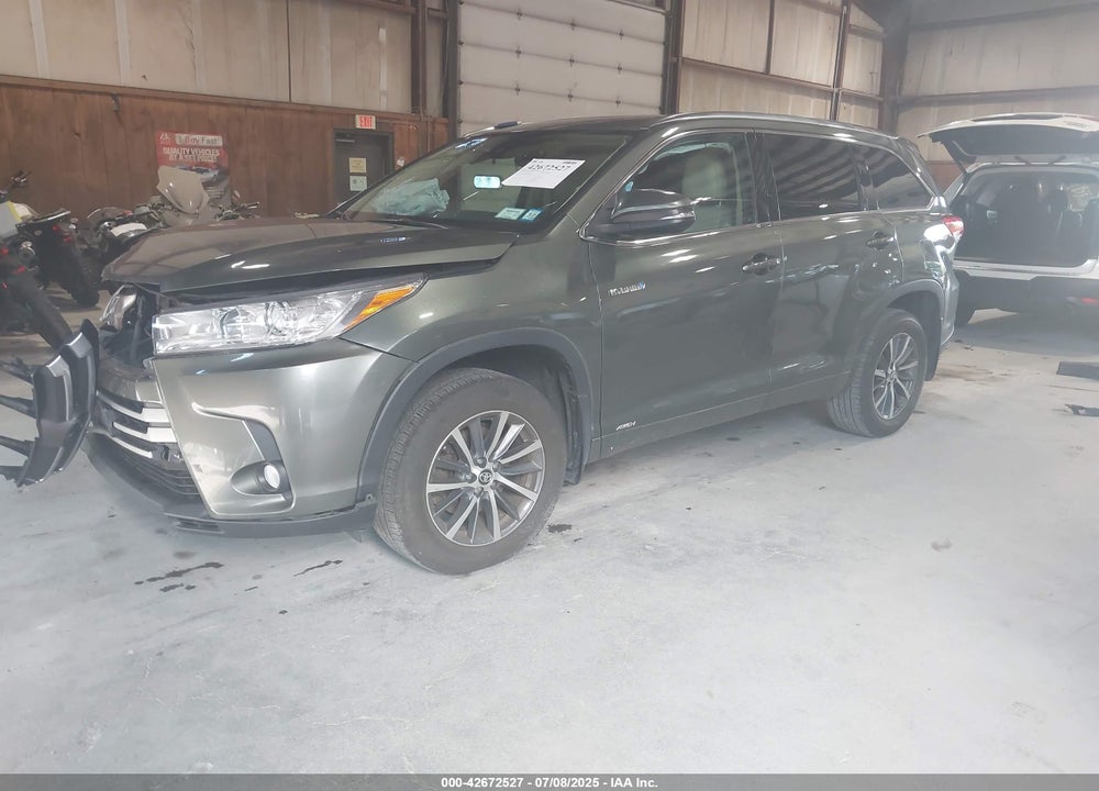 2017 TOYOTA HIGHLANDER VIN: 5TDJGRFH7HS020756