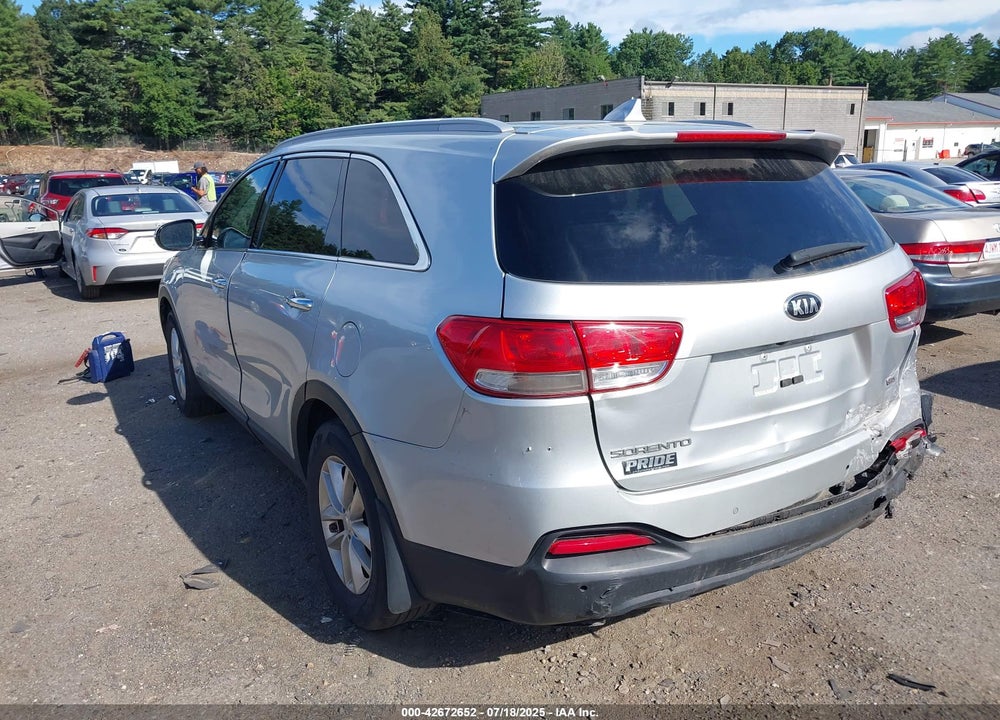 2018 KIA SORENTO VIN: 5XYPGDA33JG362720
