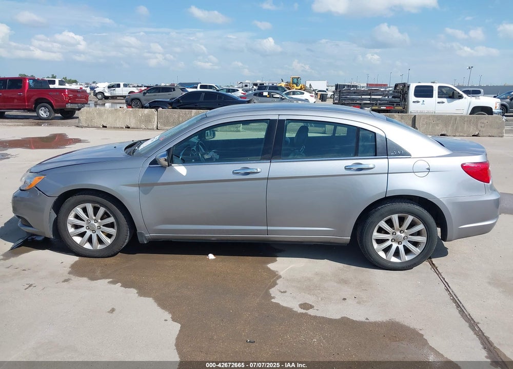 2014 CHRYSLER 200 VIN: 1C3CCBCG7EN119980