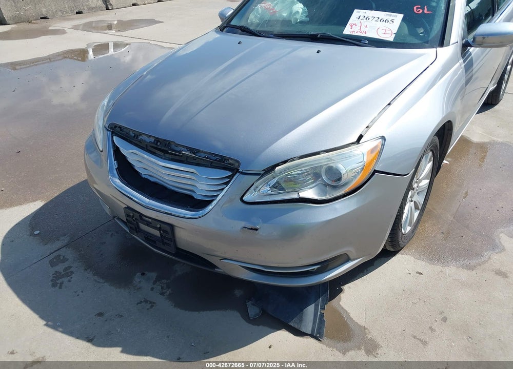 2014 CHRYSLER 200 VIN: 1C3CCBCG7EN119980