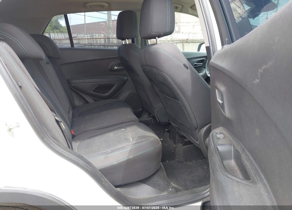 2016 CHEVROLET TRAX VIN: 3GNCJKSB3GL203957