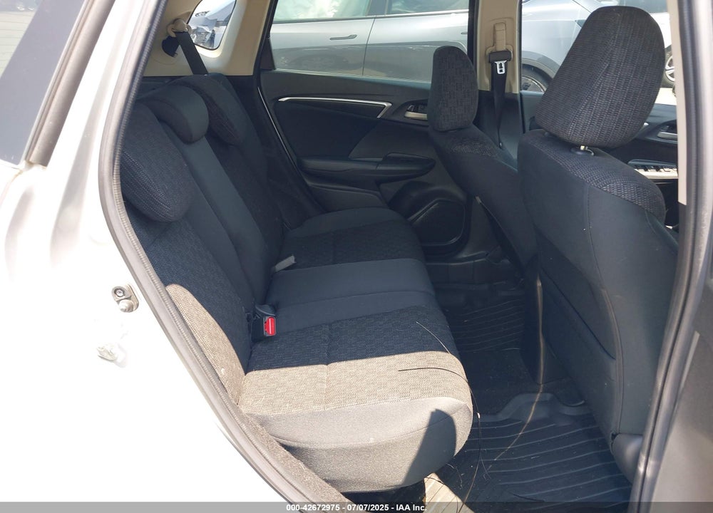 2016 HONDA FIT VIN: JHMGK5H50GS004780