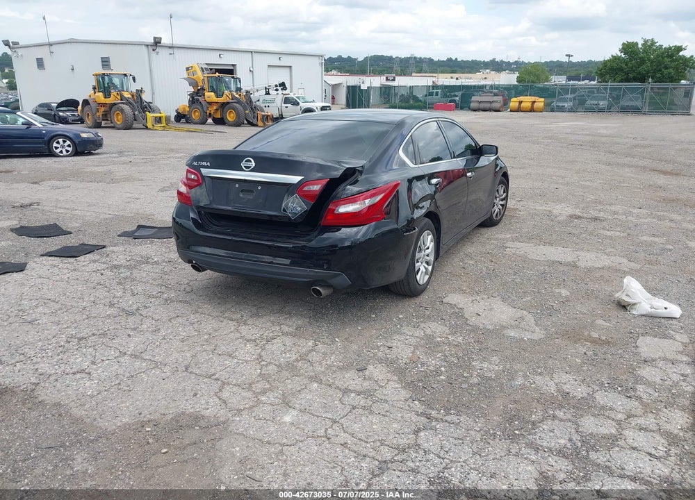 2018 NISSAN ALTIMA VIN: 1N4AL3AP6JC120318