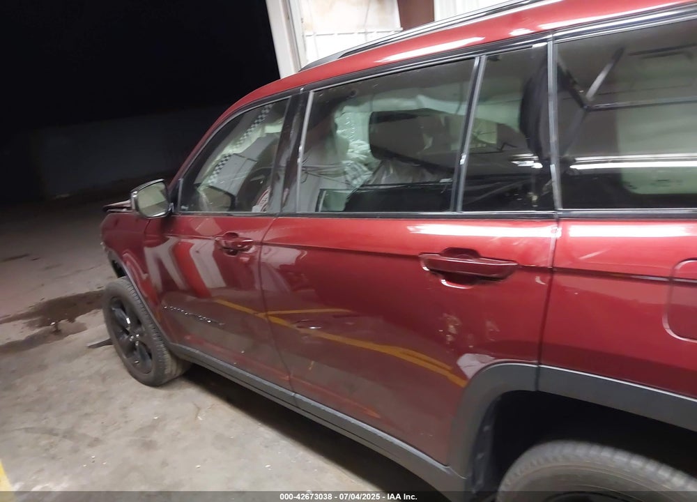 2024 JEEP GRAND CHEROKEE L VIN: 1C4RJKBGXR8522272