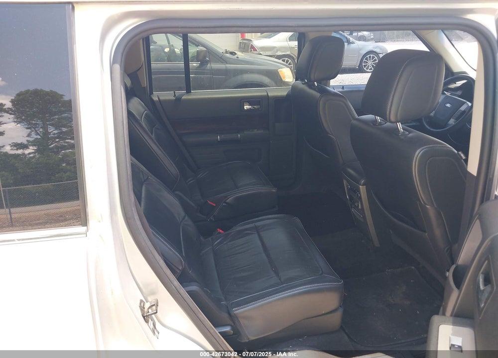 2009 FORD FLEX VIN: 2FMDK52C79BA10628
