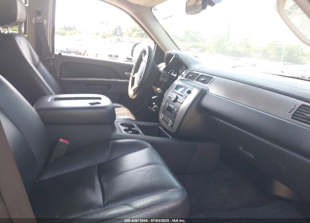 2012 CHEVROLET AVALANCHE 1500 VIN: 3GNTKFE78CG182859