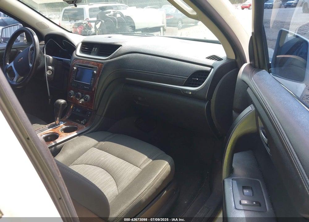 2013 CHEVROLET TRAVERSE VIN: 1GNKVGKD8DJ263444
