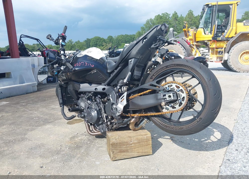 2023 YAMAHA MT09 VIN: JYARN71E4PA004872